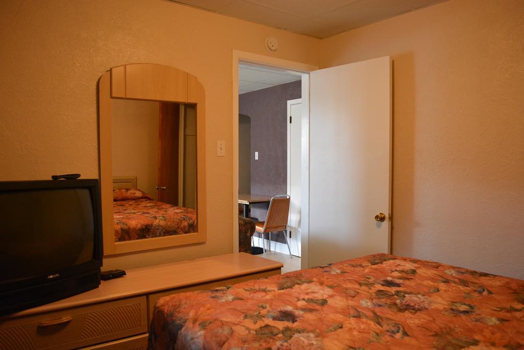 Royal Court Motel Wildwood Exterior photo